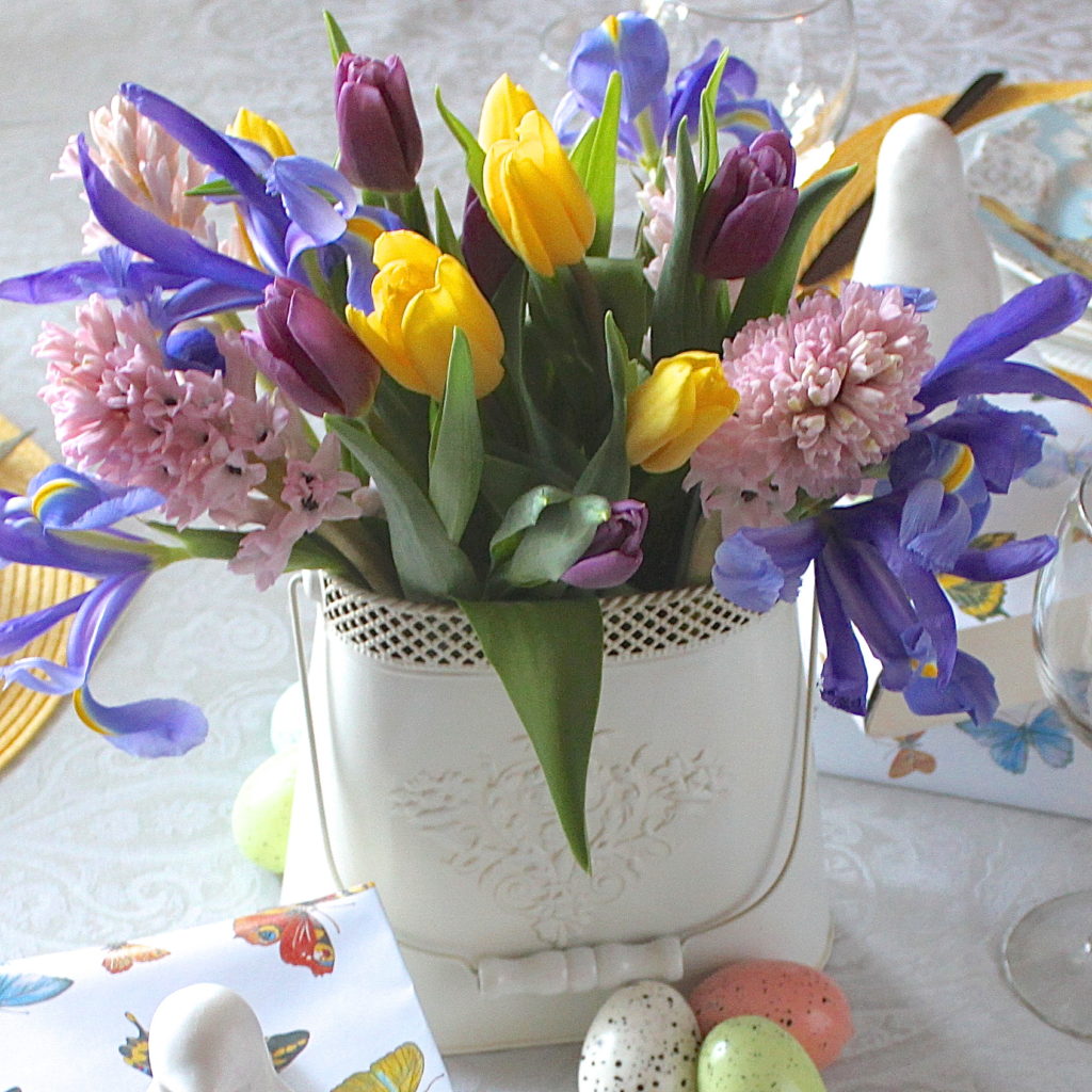 Easter Tablescape