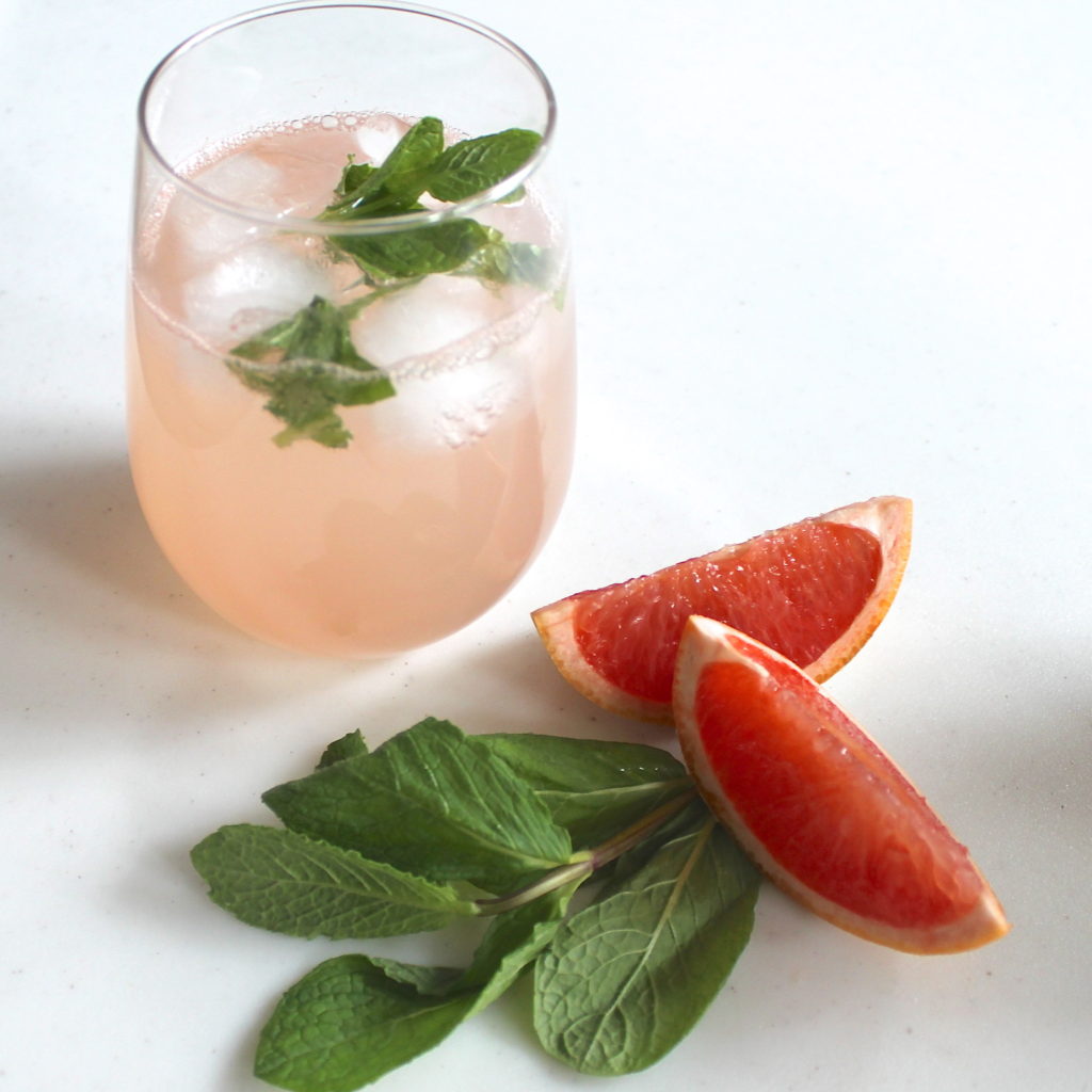 grapefruit mojitos