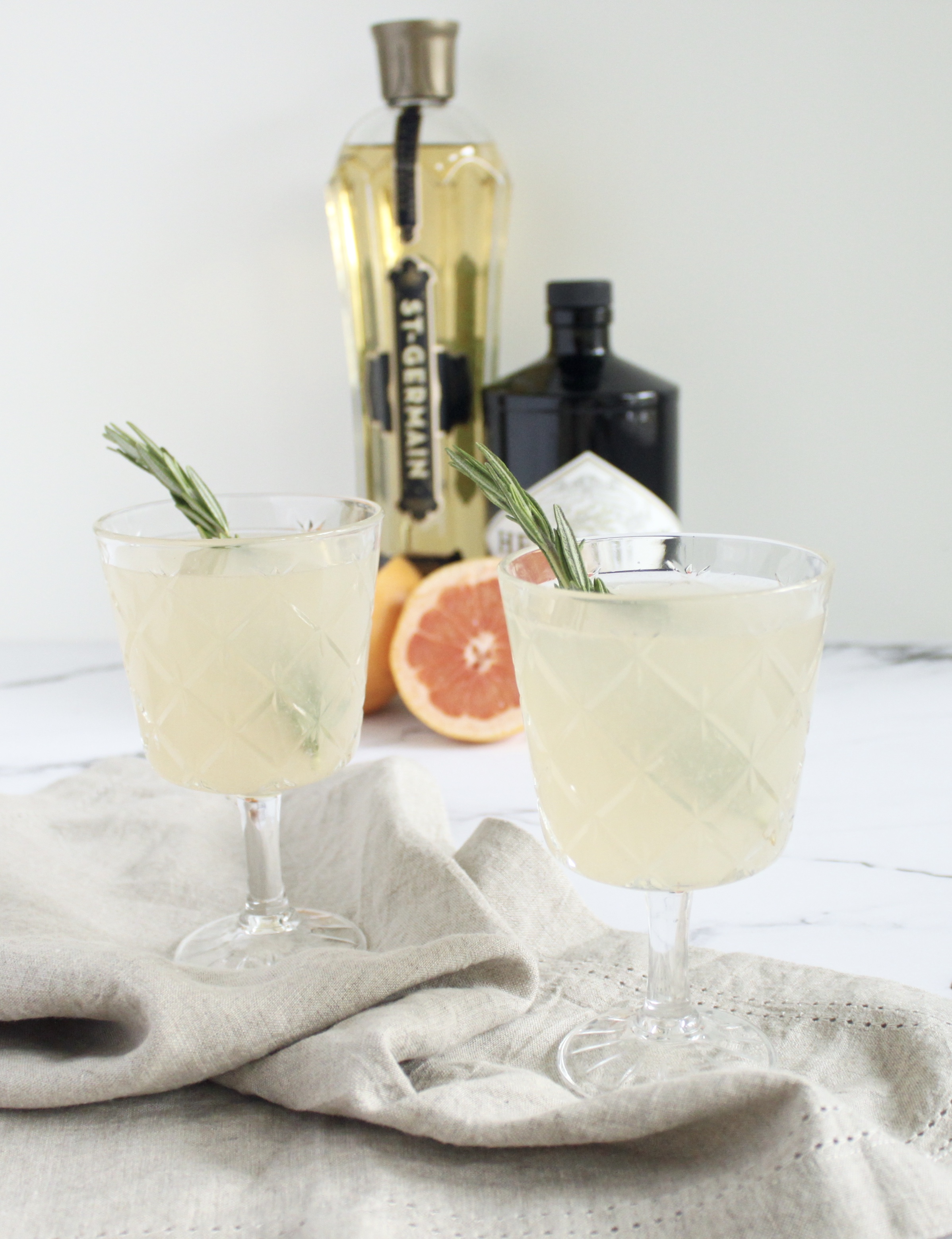 gin elderflower grapefruit cocktail