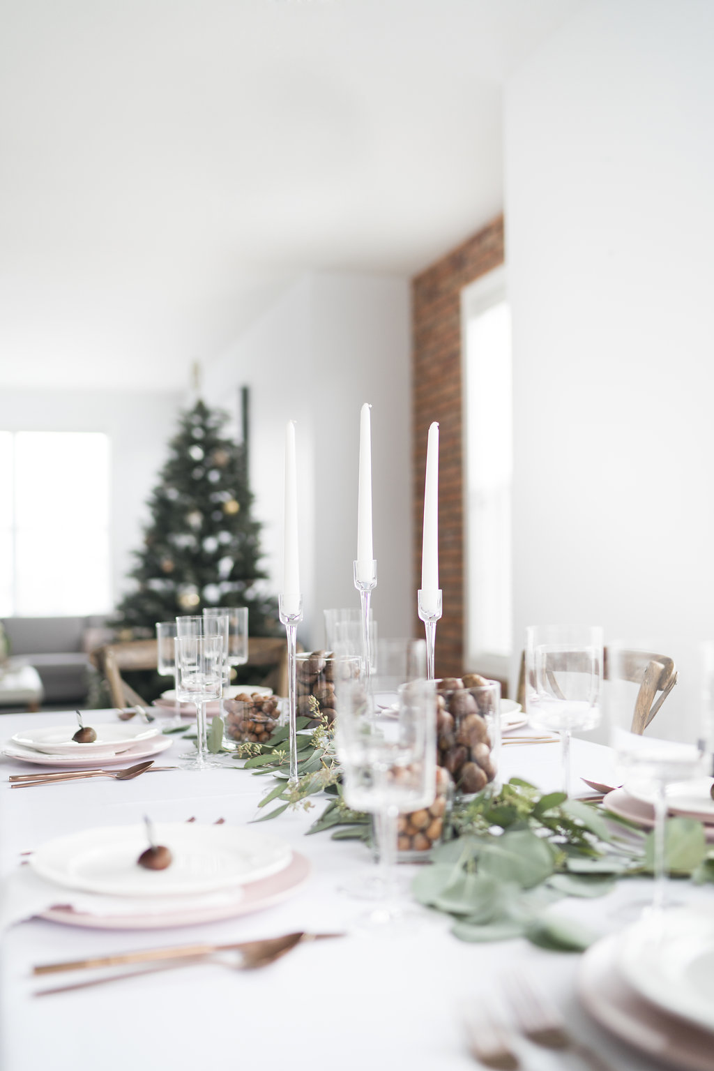 holiday table setting