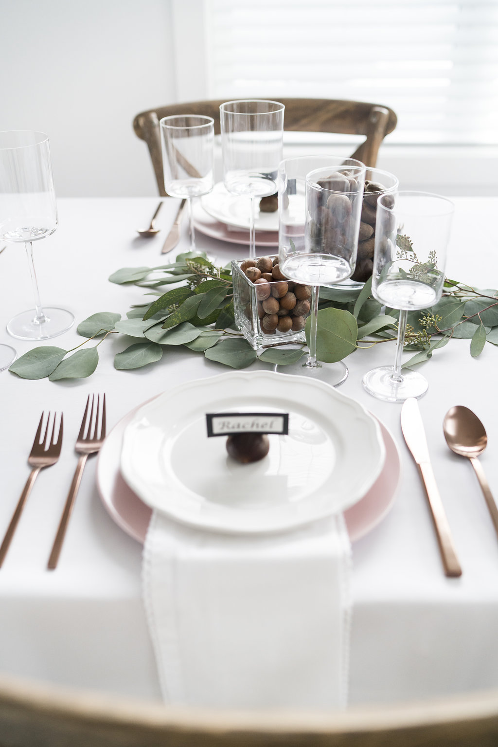holiday table setting